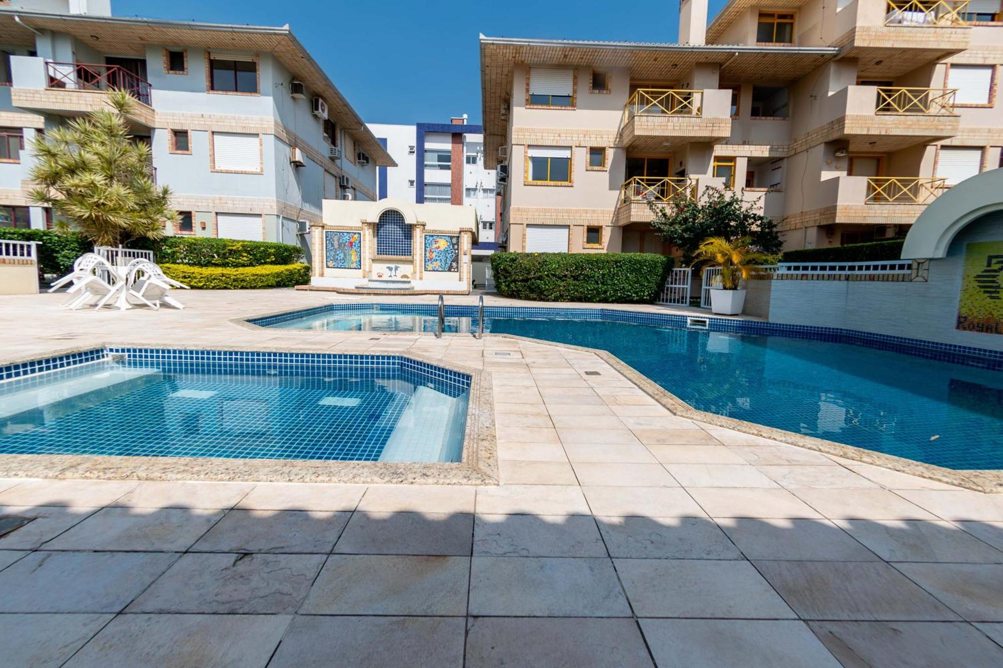 Royal Paradise: 350m Da Nos Ingleses Sn7649